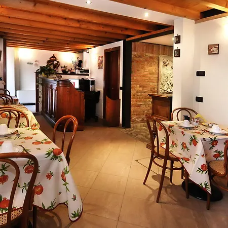 Bed & Breakfast Ca' Fontanea