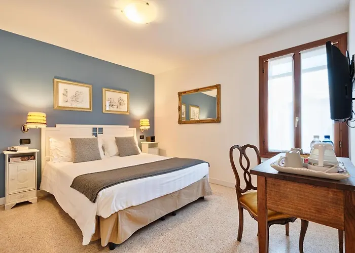 V Nice Rooms Bed and breakfast