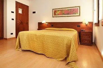 Bed and breakfast V Nice Rooms