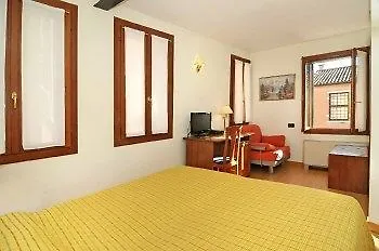 V Nice Rooms Venecia