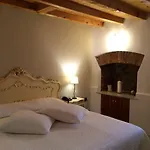 Panzió V