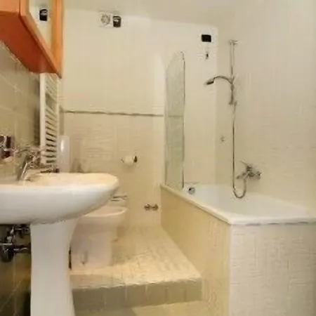 Oda ve Kahvaltı Ca' Fontanea 3*