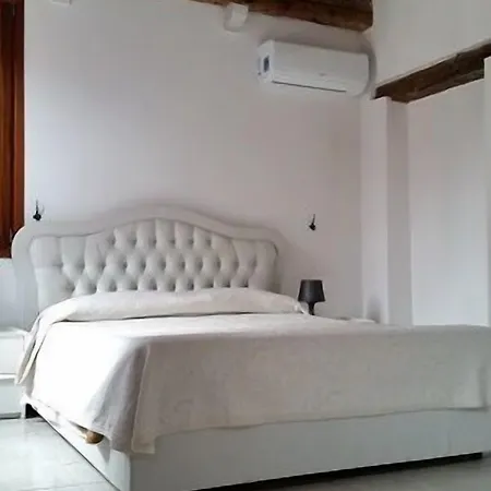 Ca' Fontanea Oda ve Kahvaltı