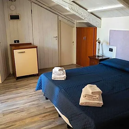 Bed & Breakfast V Venice
