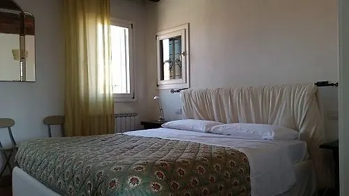 V Nocleg ze śniadaniem 3*