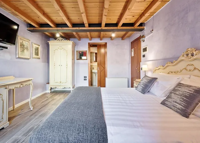 V Nice Rooms 3* Venecia